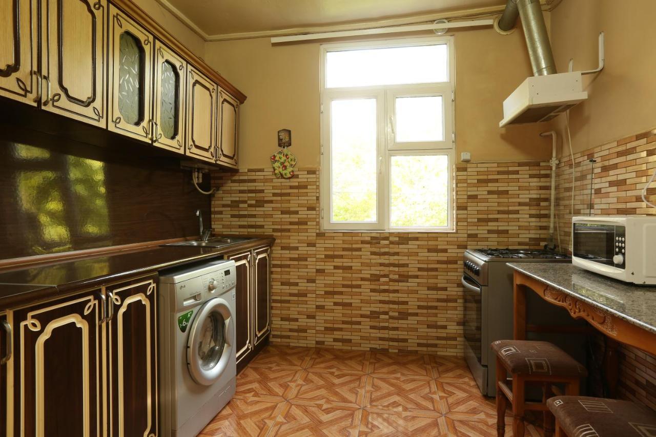 Guesthouse "Ashot Shalunts" Goris Exteriör bild